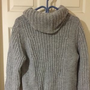 Grey - Turtle neck sweater